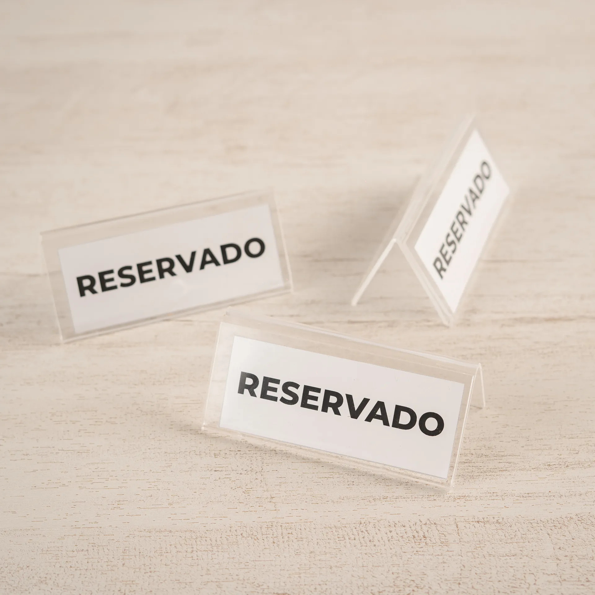 Comunicación Acrilico 10,5x4,5 cm