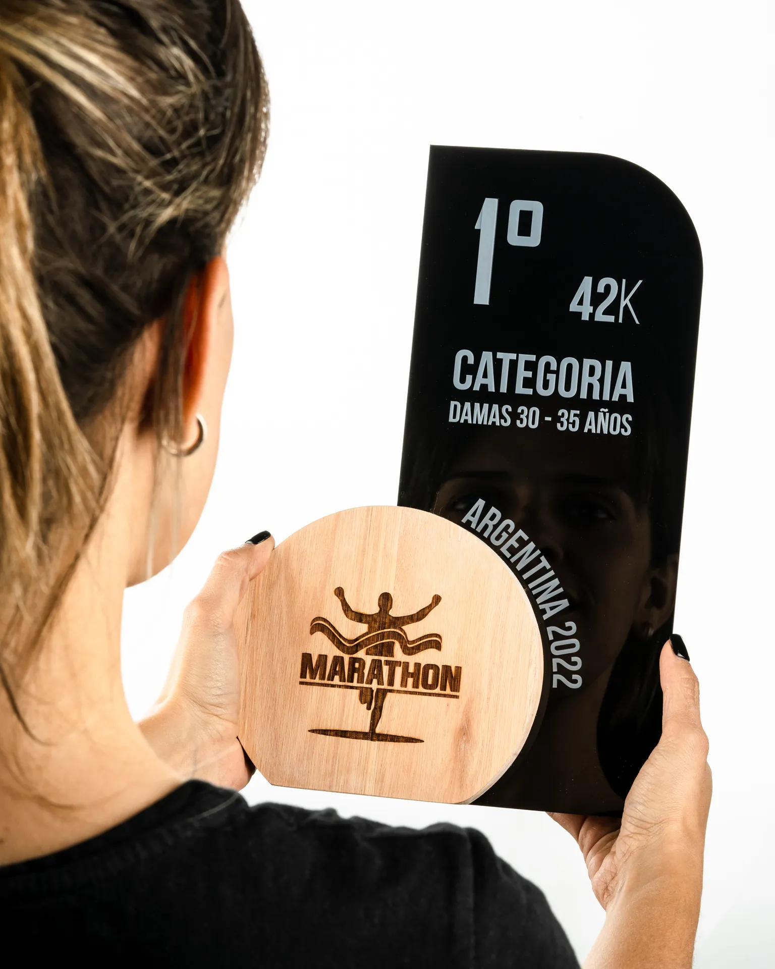 1º, 2º y 3º Puesto de eucalipto y otros materiales