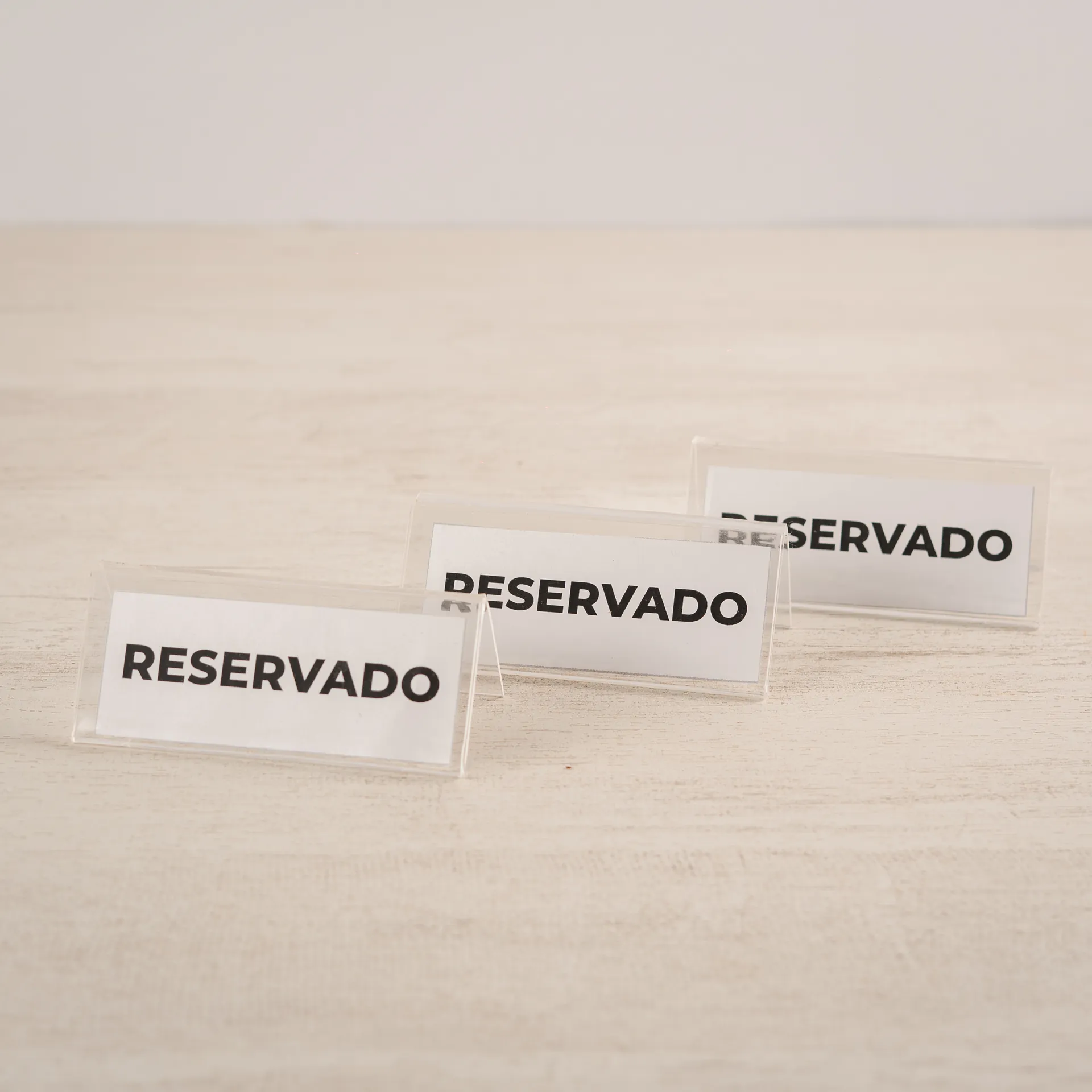 Comunicación Acrilico 10,5x4,5 cm