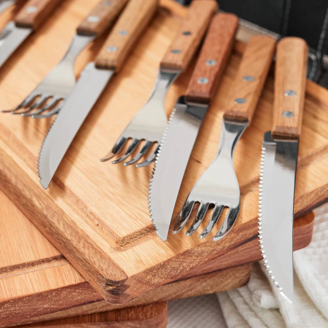 SET ASADO SERIE 2  P/4